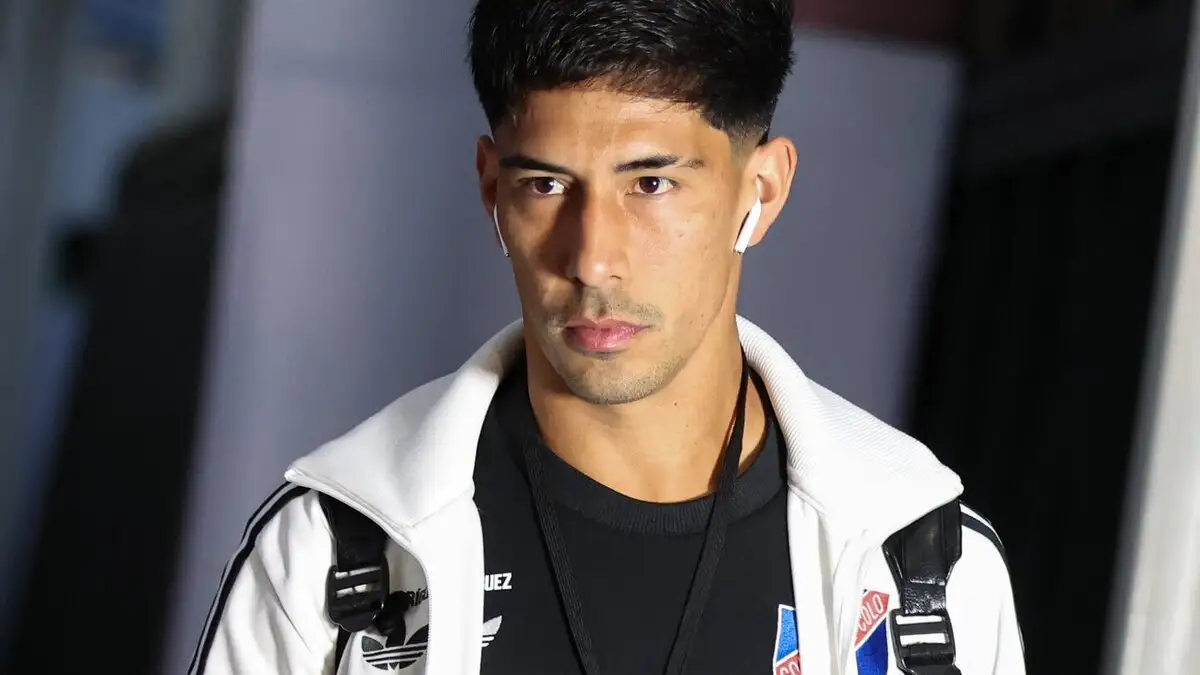 Salomón Rodríguez seguirá en Colo-Colo para el segundo semestre.