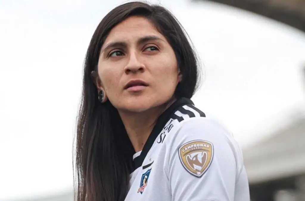 Yenny Acuña viene de romper redes en Brasil por el Inter de Porto Alegre.