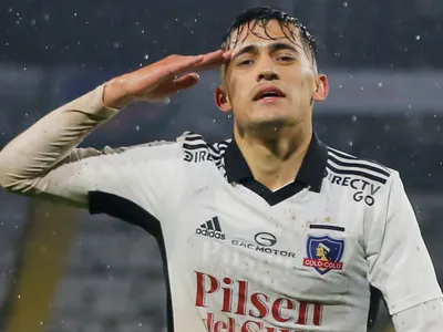Atento Colo-Colo: Aseguran que gigante del continente busca el fichaje de Pablo Solari