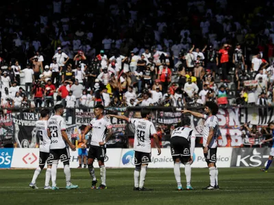[VIDEO] ¡Vergüenza y repudio total! La terrible denuncia de los hinchas de Colo Colo en el Estadio CAP de Talcahuano