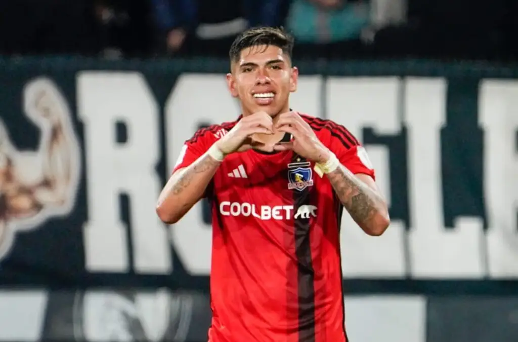 Créditos: Matías Peralta – Sentimiento Popular. Carlos Palacios dejó atrás una lesión y volverá a jugar por Colo-Colo.