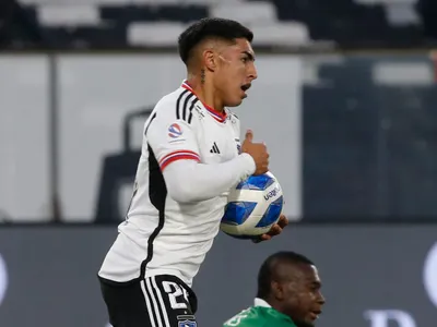 Hinchas de Colo-Colo piden la titularidad de Jordhy Thompson tras el triunfo ante Deportivo Cali