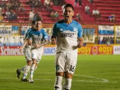 El Torta sonríe en Argentina: Óscar Opazo suma una nueva felicidad en Racing Club de Avellaneda