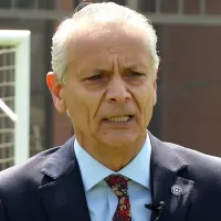 «Qué bárbaro»: Javier Castrilli explota por polémico cobro arbitral durante el Superclásico entre Colo-Colo y la ‘U’