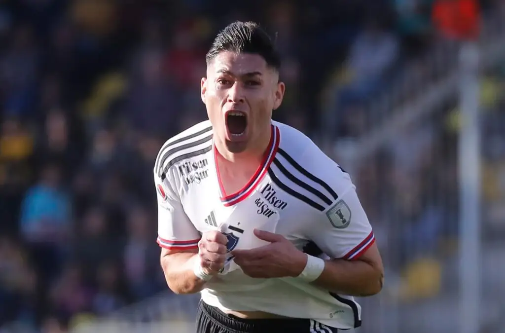 Óscar Opazo es la gran duda de Colo-Colo para enfrentar a Alianza Lima