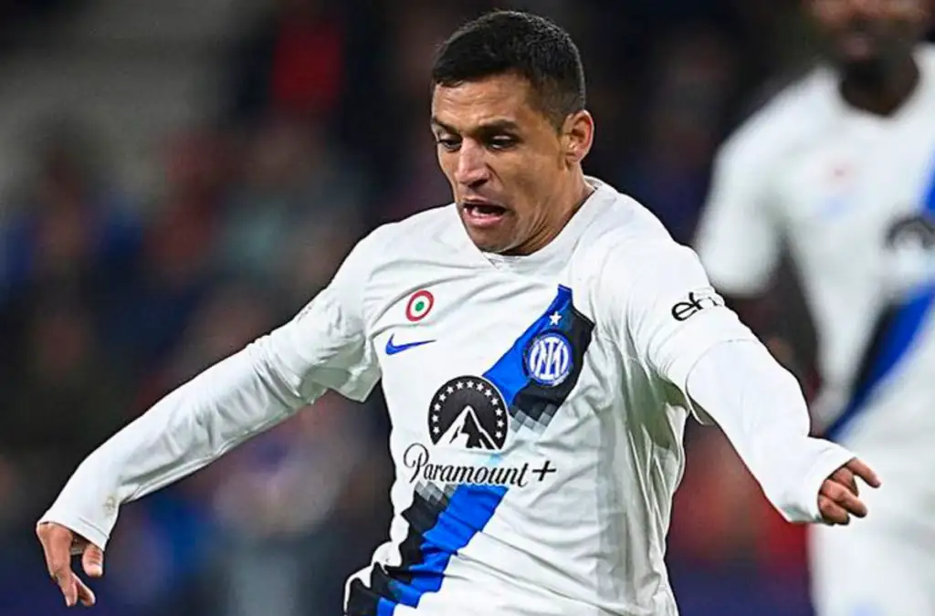 Alexis Sánchez juga poco y nada en el Inter de Milán
