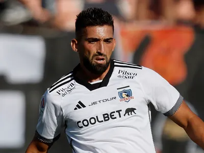 Zanjó su futuro: Emiliano Amor aclaró su continuidad en Colo-Colo tras el término de su contrato