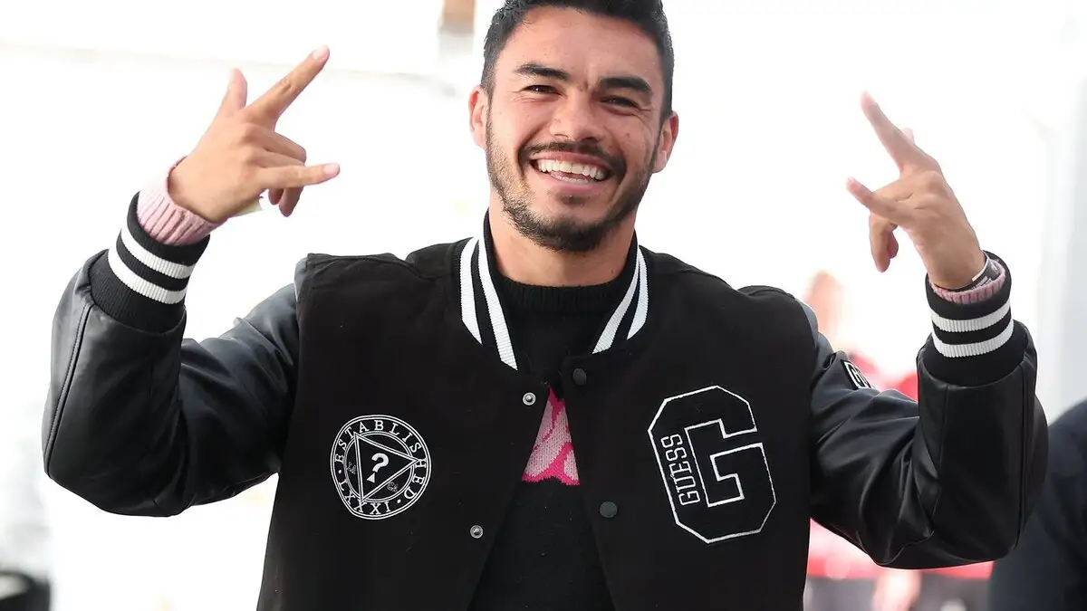 Gabriel Suazo se hizo socio del Club Social y Deportivo Colo-Colo.