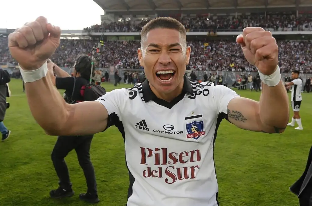 Colo-Colo busca el retorno de Óscar Opazo.