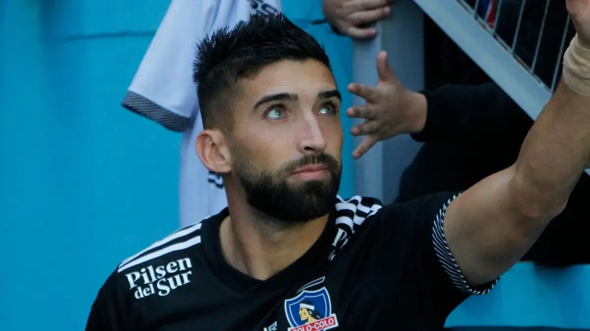 Emiliano Amor volvió a ser opción en Colo-Colo.