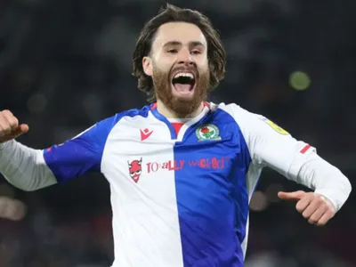 [VIDEO] Ben Brereton quiere su renacer en Inglaterra y anotó un golazo para el Blackburn Rovers