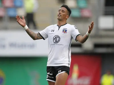 Lucas Barrios recordó su salida de Colo Colo y apoyó una posible presidencia de Marcelo Barticciotto