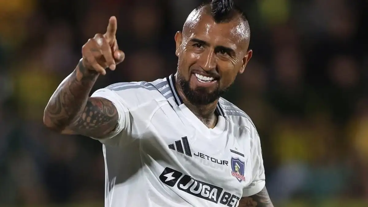 Arturo Vidal elogió a un juvenil de Colo-Colo.