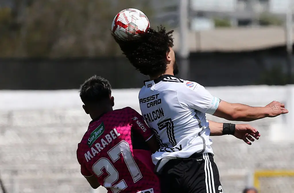 Maximiliano Falcón fue titular y jugó todo el partido en el triunfo de Colo-Colo sobre Palestino.