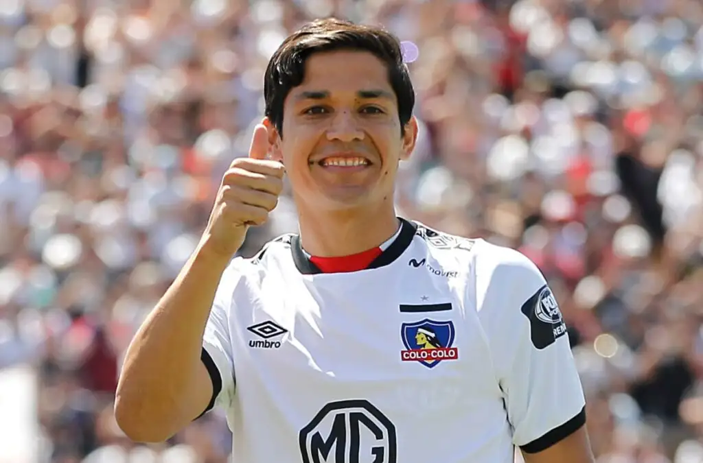 Matías Fernández hará su partido de despedida en el Estadio Monumental.