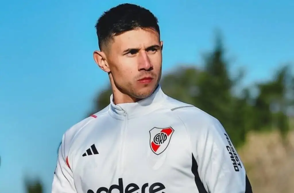 El paraguayo Adam Bareiro será clave en el posible fichaje de Lucas Cepeda por River Plate.