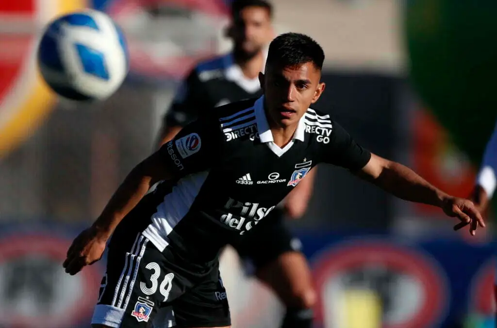 Vicente Pizarro no entró en la convocatoria de Colo-Colo para enfrentar a Ñublense.