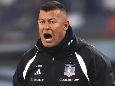 «No viene»: Jorge Almirón descartó llegada a Colo-Colo de un seleccionado nacional