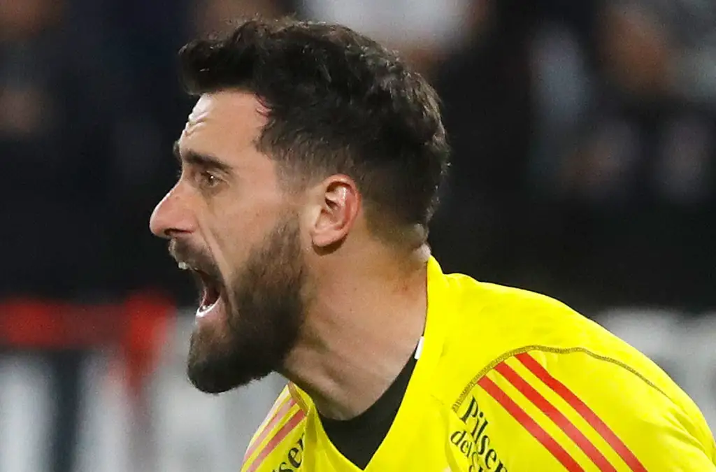 Fernando de Paul cuenta con una baja cláusula de salida que se activará en 2024.