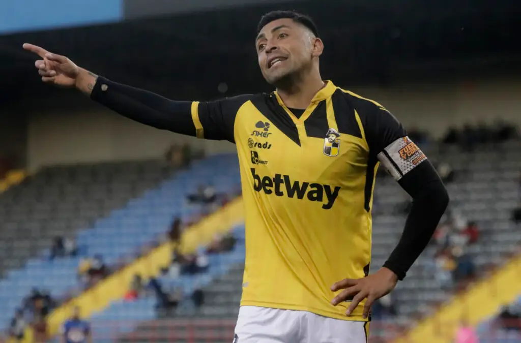 Gonzalo Jara espera una última oportunidad en la primera división.