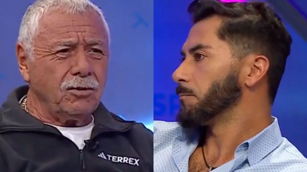 Carlos Caszely frena a Johnny Herrera