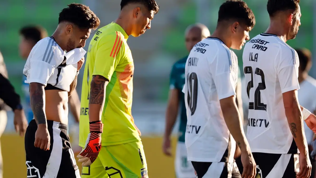 Colo-Colo deberá levantar cabeza pronto para seguir aspirando a pasar a la siguiente ronda. Foto: Andres Pina/Photosport.