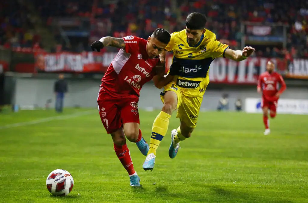 Ñublense derrotó a Everton de Viña del Mar por 1-0.