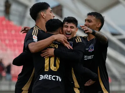 LLeva 6 goles: Delantero de Colo-Colo mete presión por un puesto con doblete frente a Santiago Morning