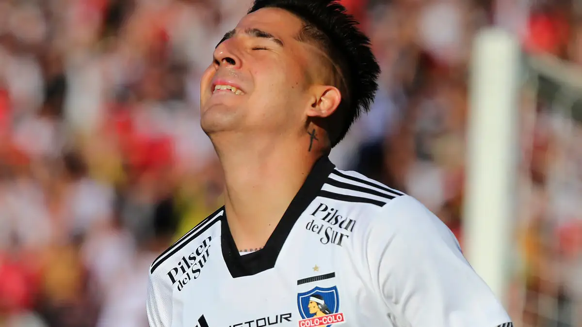 El ariete guaraní no estaría en los planes para el 2024 y tendrá que volver a Olimpia de Paraguay.