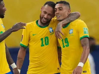 Jugador brasileño es duda para enfrentar a Chile por contagio de Covid-19