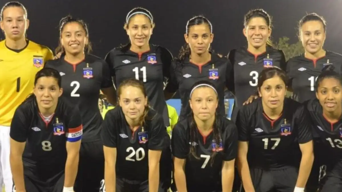 Estefanía Banini levantó la Copa Libertadores 2012 con Colo-Colo.