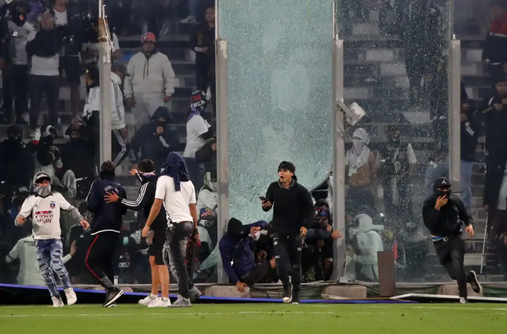 Colo-Colo recibió una sanción provisoria desde Conmebol.