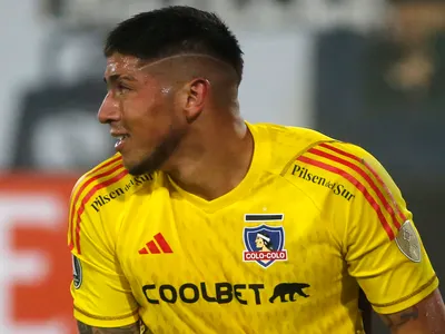 «Imaginate que…»: Claudio Borghi alertó a Colo-Colo y señaló el gran problema que podría existir con Brayan Cortés