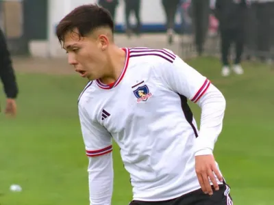 La desafortundada situación que vivió Leandro Hernández después de ser convocado con el primer equipo de Colo-Colo