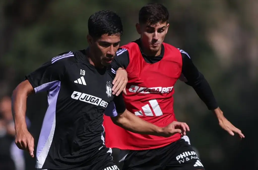Colo-Colo prepara su próximo encuentro por la Liga de Primera.