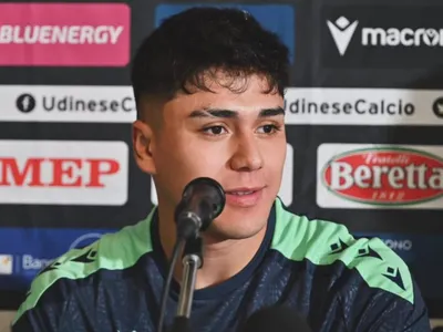 «Una lista enorme»: Desde Udinese adelantan que Damián Pizarro podría partir a préstamo