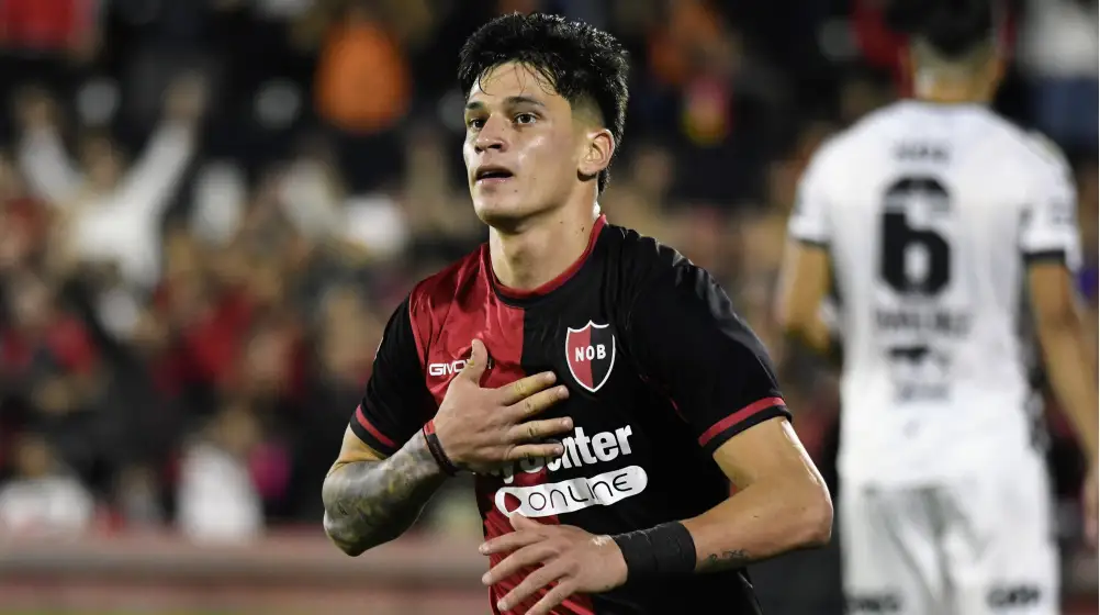 Boca Juniors llegó a acuerdo por Brian Aguirre y desistió en el fichaje de Carlos Palacios.