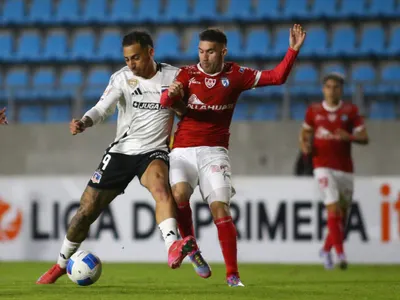 Se mueve de lugar: Así quedó Colo-Colo en la tabla de posiciones tras empate ante Deportes Iquique