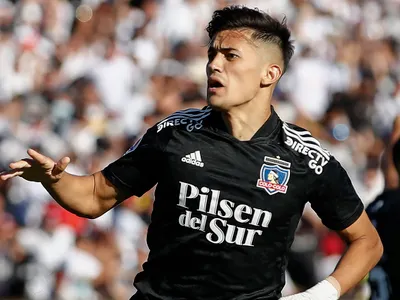 El recuerdo de Pablo Solari en Colo-Colo a días de un nuevo partido frente a Universidad Católica