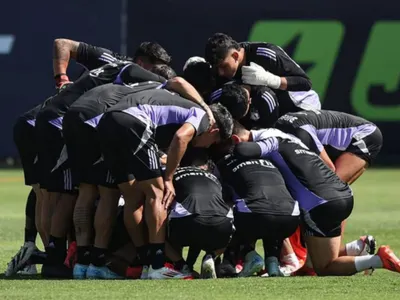 Se cerró el plantel: Los 16 jugadores que terminaron contrato con Colo-Colo para 2025