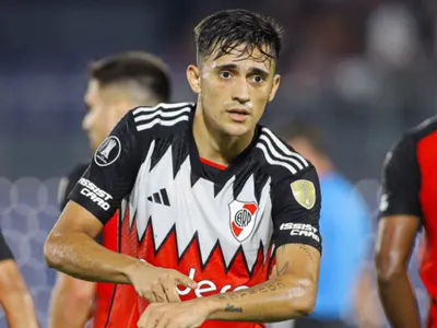¿Cuánto recibiría Colo-Colo?: Aseguran que Pablo Solari sumó un nuevo interesado por ficharle