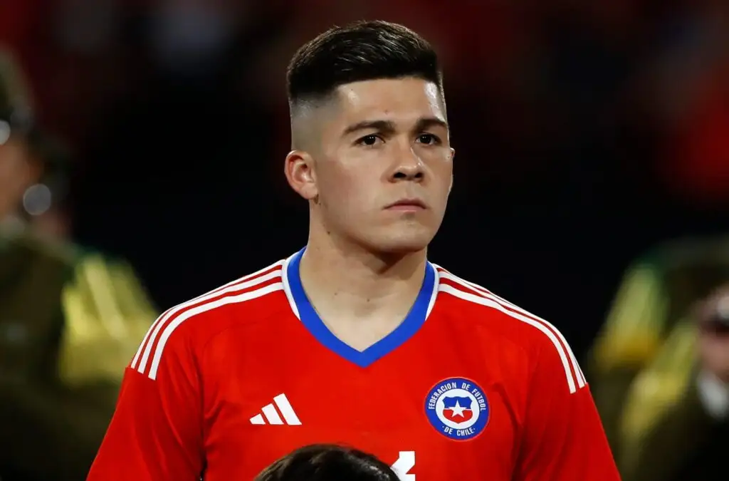 Víctor Felipe Méndez sería nuevo jugador de Colo-Colo para 2025.