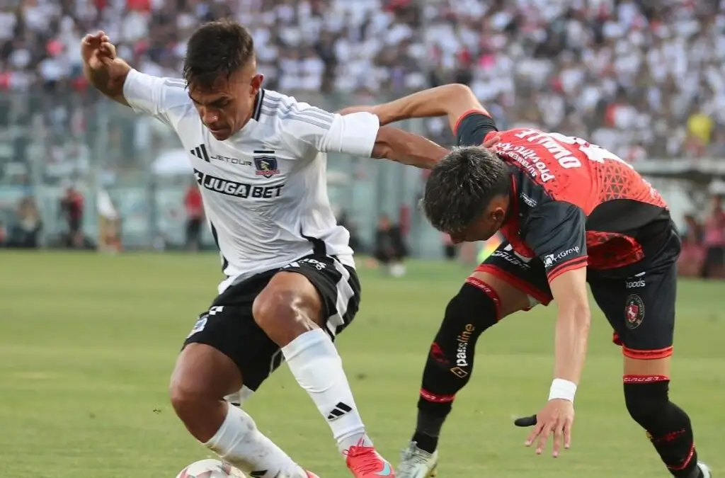 Colo-Colo empató frente a Deportes Limache.
