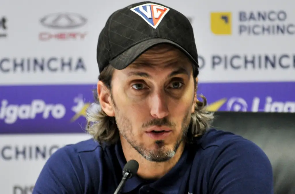 Luis Zubeldía tiene una nueva chance de dirigir tras no arribar a Colo-Colo.