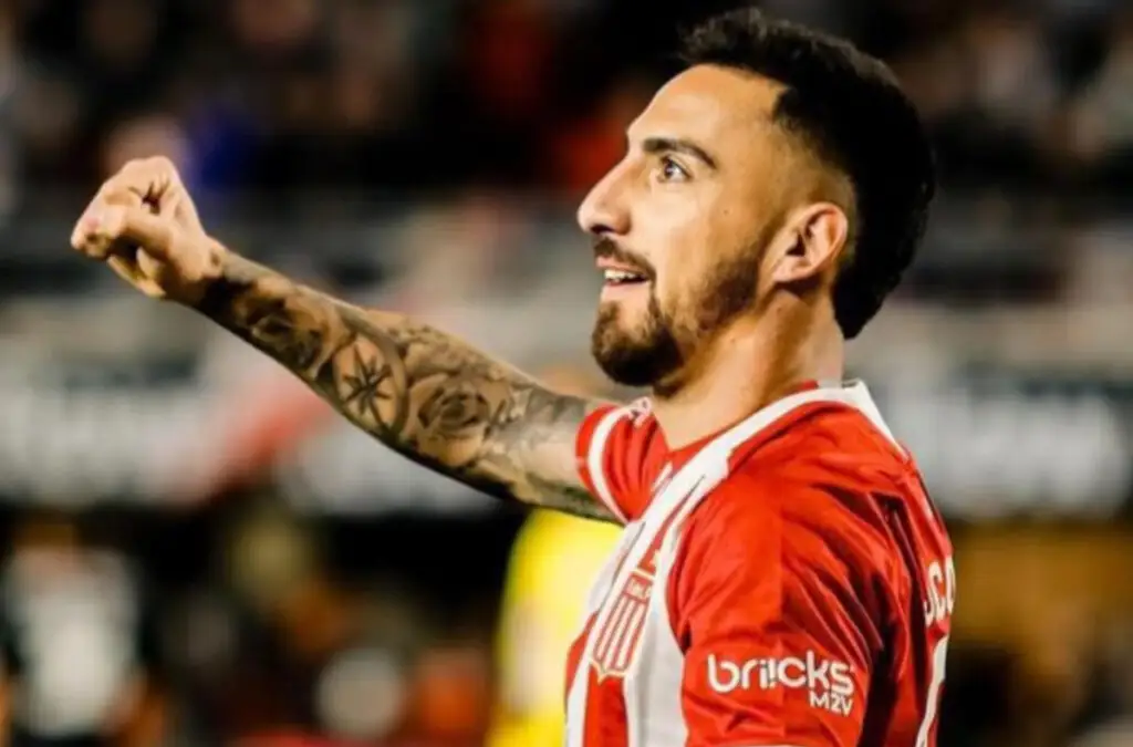 Fichaje de Javier Correa por Colo-Colo no está confirmado.