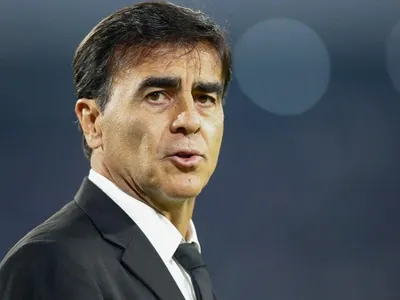 No tiene cabida: Gustavo Quinteros borra de las convocatorias a futbolista de Colo-Colo