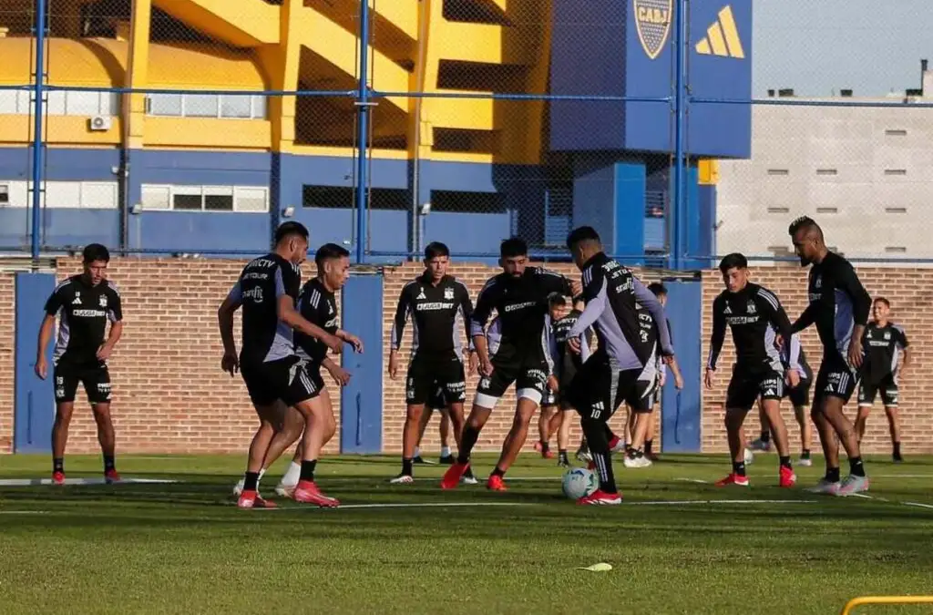 Colo-Colo está en Argentina a la espera de su partido ante Racing Club por Copa Libertadores.