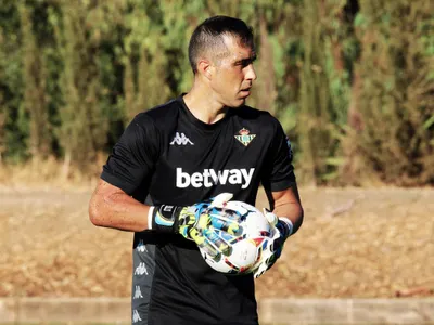 Lo llenaron de elogios: Prensa española destaca el gran partido de Claudio Bravo