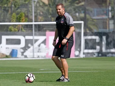Ex jefe técnico del fútbol joven: «Me sorprende que no tenga más participación en el primer equipo»