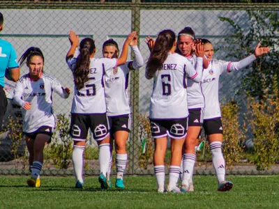 Colo-Colo Femenino no tuvo problemas y venció con claridad a Fernández Vial por el Campeonato Nacional